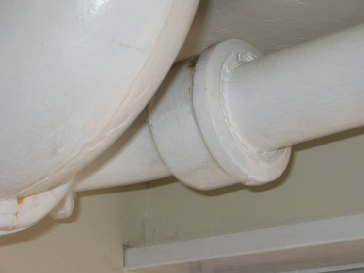 Name:  BSMT Bath leak.jpg
Views: 2930
Size:  30.7 KB