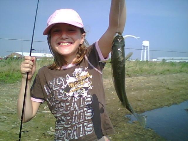 Name:  Kylee - Fishing.JPG
Views: 292
Size:  43.7 KB