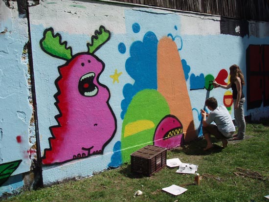 Name:  graffiti-workshop.jpg
Views: 172
Size:  98.3 KB