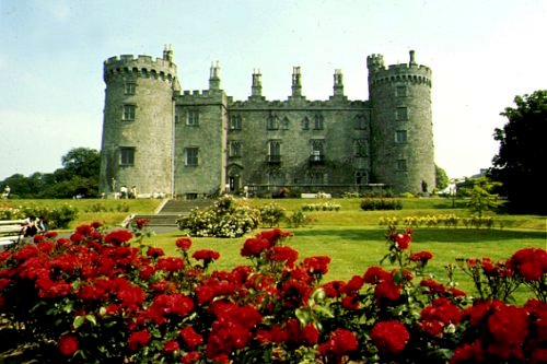 Name:  castle.jpg
Views: 36
Size:  46.9 KB