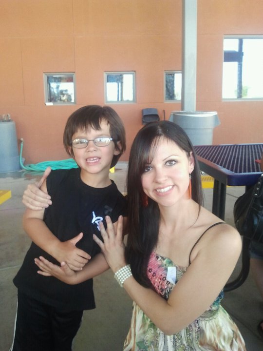 Name:  nico and mommy at school.jpg
Views: 208
Size:  57.6 KB