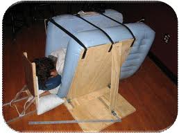 Name:  amhd.hug machine.jpg
Views: 85
Size:  8.3 KB