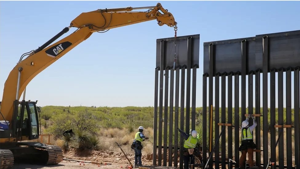 Name:  fence.jpg
Views: 33
Size:  81.1 KB