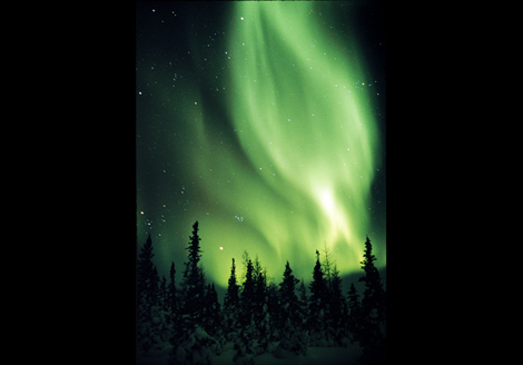 Name:  aurora-trails-727715-ga.jpg
Views: 25
Size:  37.9 KB