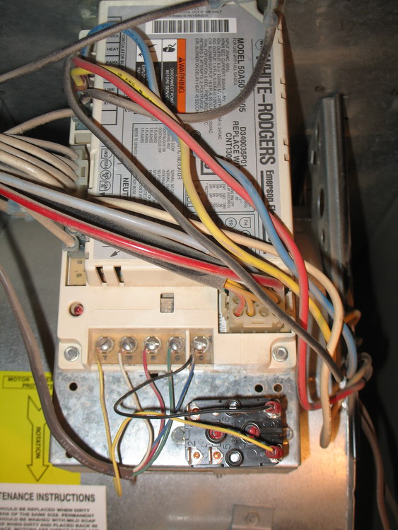Wiring Thermostat Honeywell 8320U to Furnace-heat pump Trane XE78