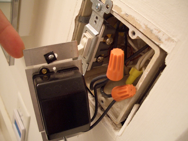 Installing bathroom vanity dimmer switch (PICS)