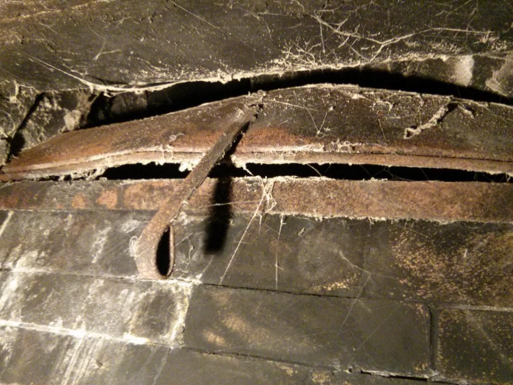 Stuck fireplace damper