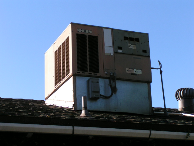 Rheem rooftop heater / AC