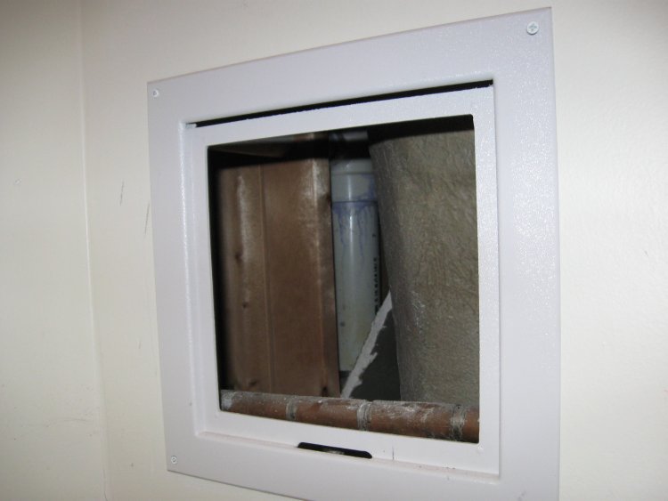 Moving washer, tapping into drain pipe