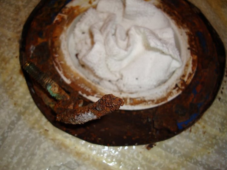 How to fix a broken toilet flange