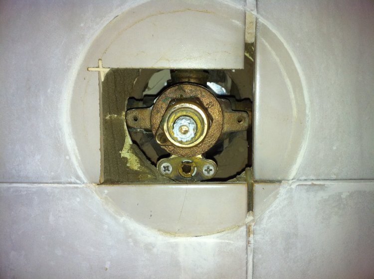 Symmons temptrol diverter very difficult to turn