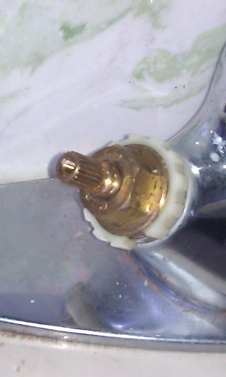 How do I remove the Grohe handles?