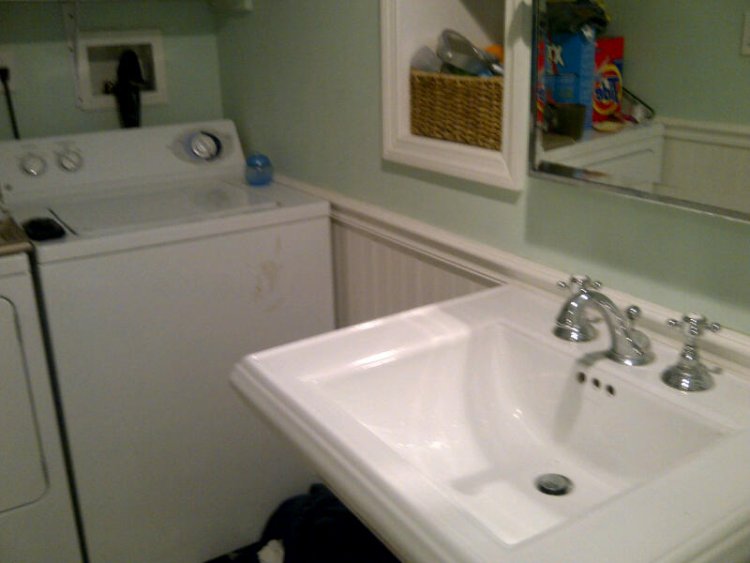 Sewer ejector pump venting in basement bathroom