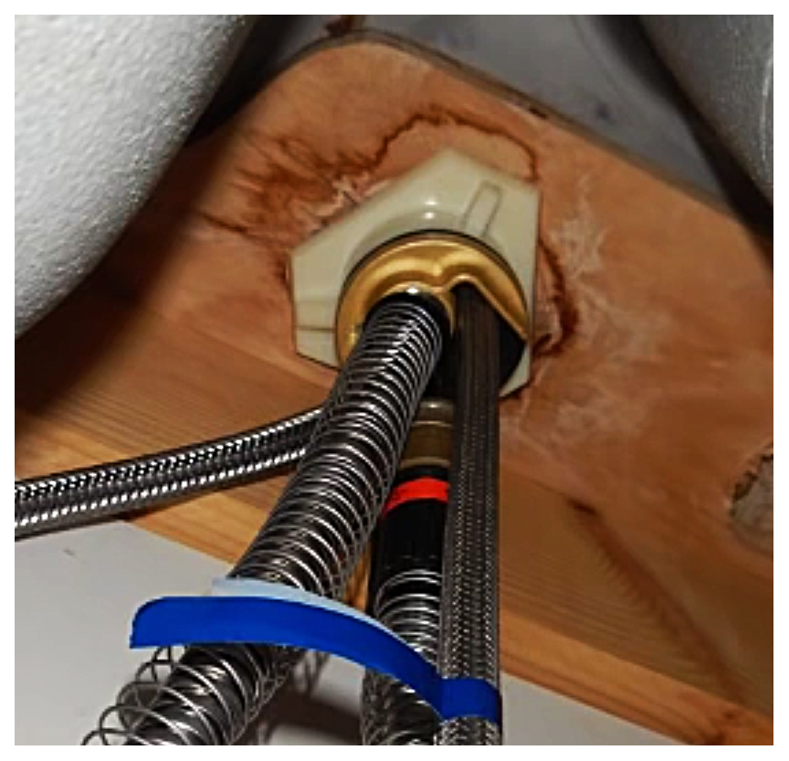 Grohe LadyLux Plus leaking under counter Page 2